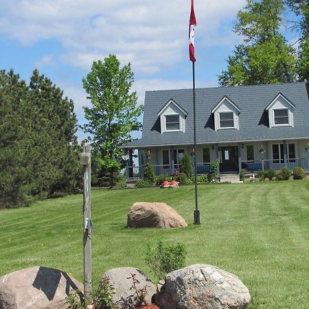 Countryside Bed & Breakfast ナイアガラオンザレイク エクステリア 写真